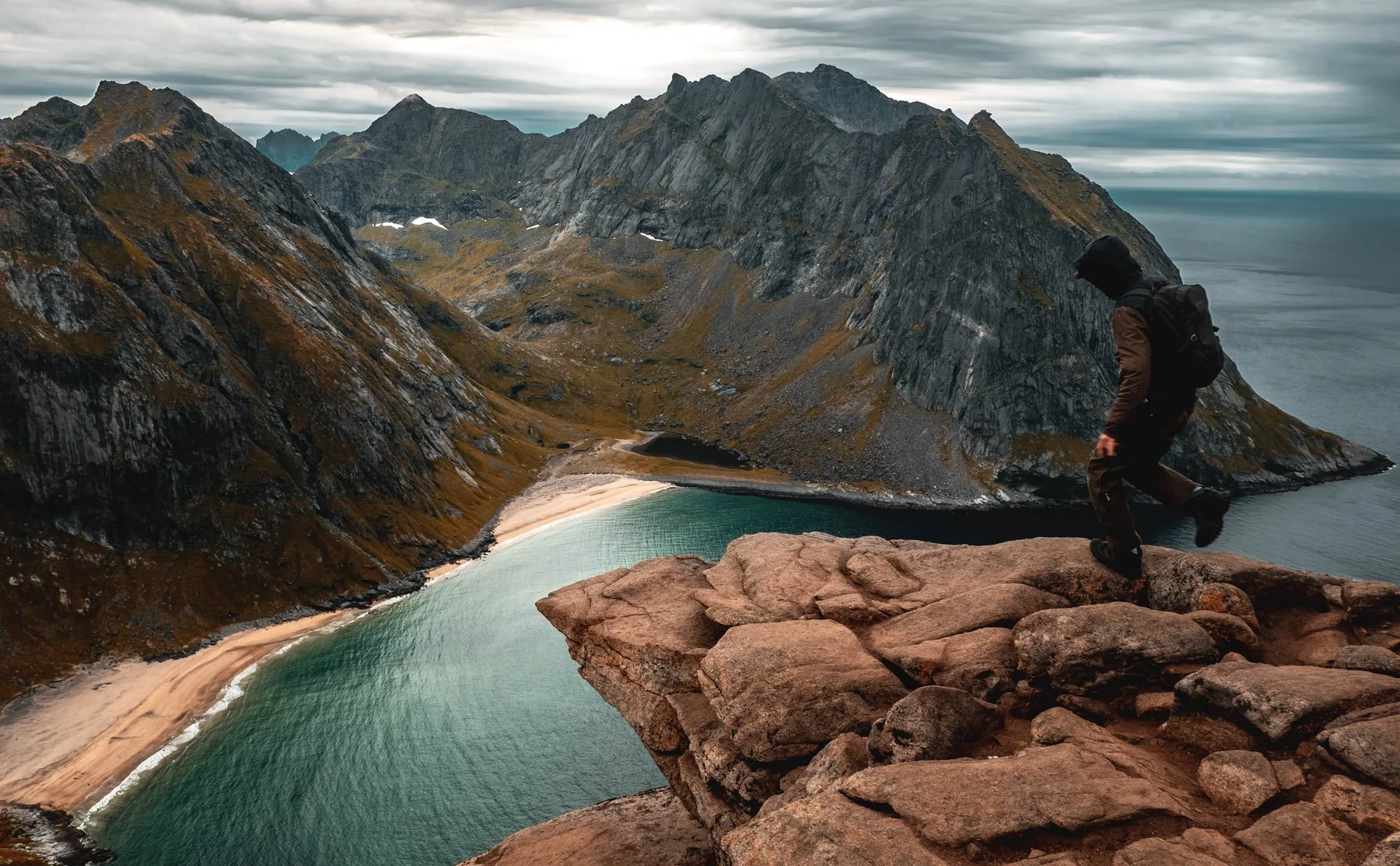 Walk the Line, photographed by Odin Oddekalv